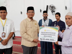 Rumah Amal Masjid USK Serahkan Zakat untuk 166 Fisabilillah