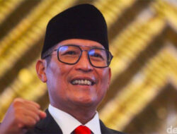 Danantara Biang Kerok Anjloknya Harga Saham? Ini Penjelasan OJK