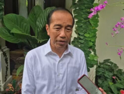 Jokowi “Buang Badan” Soal Mobil Esemka … Laku atau tidak, Itu Urusan Perusahaan!