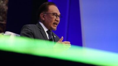 Mahathir dan Oposisi Desak PM Anwar Ibrahim Mundur
