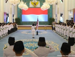 76 Paskibraka 2025 Dikukuhkan di Istana Negara