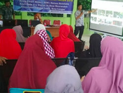 Emak-emak Langsa Dilatih Internet hingga Mengenal Judi Online