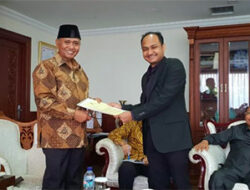 Fachrul Razi Laporkan Izin PT EMM ke KPK