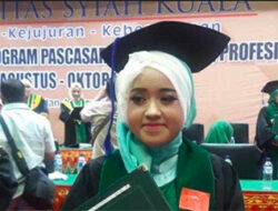 Luar Biasa, Mahasiswi Tunanetra Ini Lulus Cumlaude di Unsyiah