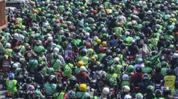 Mengharukan, Ribuan Ojol Antarkan Jenazah Affan Kurniawan Korban Rantis Brimob ke Pemakaman