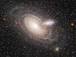 NASA Temukan Galaksi Kanibal, Bumi Terancam?