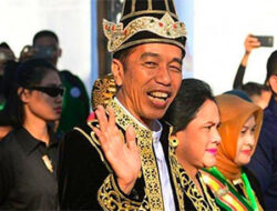 Pemasang Poster “Jokowi Raja Jawa” Ternyata Relawan Jokowi-Ma’ruf Sendiri