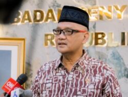 Gus Irfan Disebut Jadi Menteri Haji dan Umrah Pertama