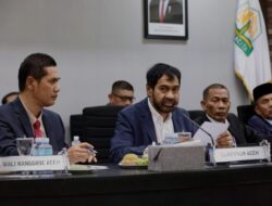 Mualem Sikapi Ulah Bobby: “Mereka Jual, Kita Beli”