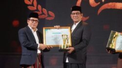 Gubernur Aceh Raih Penghargaan Nasional Pesantren Award 2025