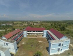 Kepala SMK Penerbangan Aceh Dipecat Tengah Malam