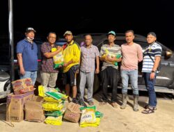 Plt. Kadiskop UKM Aceh Salurkan Bantuan Logistik untuk Korban Banjir Aceh Tamiang