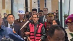 Nadiem “Olah” Proyek Pengadaan Laptop untuk Kepentingan Bisnis Pribadi