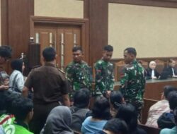 Hakim Pertanyakan Kehadiran TNI di Sidang Korupsi Nadiem Makarim