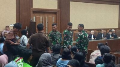 Hakim Pertanyakan Kehadiran TNI di Sidang Korupsi Nadiem Makarim