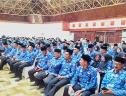 Gubernur Lantik 200-an Kepsek, Sejumlah Sekolah Masih Tetap Dijabat Plt