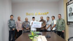 Bank Aceh Salurkan Zakat Karyawan Rp1,43 Miliar ke Baitul Mal