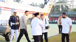 Shalat Ied di Aceh Tamiang, Prabowo Klaim Pemulihan Banjir Hampir 100 Persen