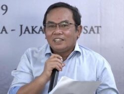 Dituding Makar Gulingkan Presiden, Saiful Mujani: Kalau Harus Ditahan, Tahan Saja!