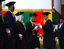 USK Kukuhkan 6 Profesor: Meneliti Antikanker hingga Diabetes