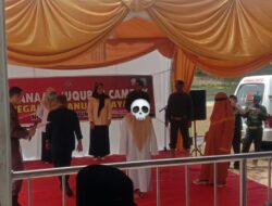 Penzina dan Pemain Judol Dicambuk di Aceh Timur