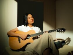 Capek Ngebandingin Diri? Lagu Baru Jescara Ini Relate Banget Buat Kamu!