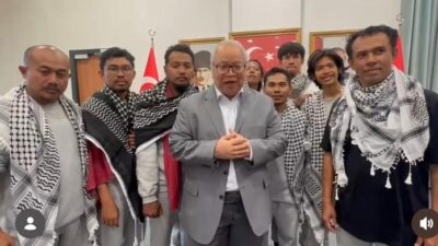 Selamat dari Penyiksaan Tentara Yahudi, Sembilan Relawan RI Tiba di Turki
