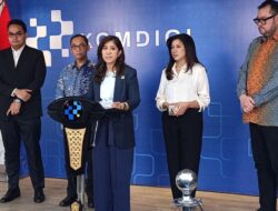 Meutya Ngaku Hanya Take Down Video, tidak Gugat Amien Rais