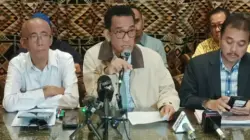 Kesewenang-wenangan terhadap Roy–Tifa Diadukan ke Komnas HAM