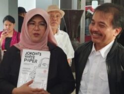 Dijemput Pagi-pagi! Roy Suryo dan dr Tifa Ditangkap