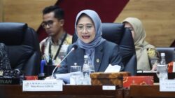Soal Pelajaran Bahasa Prancis, DPR Ingatkan Prabowo tidak Buat Kebijakan Dadakan