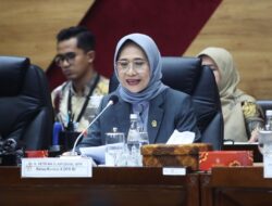 Soal Pelajaran Bahasa Prancis, DPR Ingatkan Prabowo tidak Buat Kebijakan Dadakan