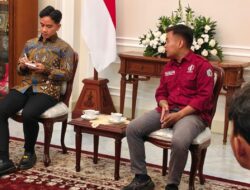 Tiba-tiba Sekelompok Mahasiswa Temui Gibran