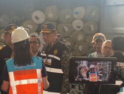 Purbaya Sidak Pelabuhan Priok, Ribuan Kontainer Menumpuk Berbulan-bulan