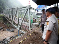 Tersudut Kritik Publik, Tito Pasang Badan Soal Jembatan Enang-Enang