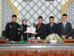Wali Kota Serahkan LKPJ 2025 ke DPRK, Realisasi Pendapatan Banda Aceh Capai Rp1,42 Triliun
