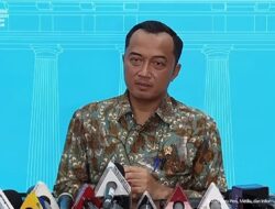 Posisi Duduk Gibran Sejajar Menteri Saat Rapat Kabinet, Mensesneg: Hanya Soal Teknis