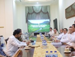 Mualem Temui Mentan, Minta Percepat Pemulihan Puluhan Ribu Hektare Lahan Pertanian Aceh