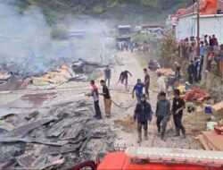 Kebakaran Hebat Hanguskan 96 Kios di Pasar Jagong Jeget Aceh Tengah