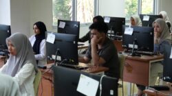 7.500 Mahasiswa Baru USK Ikuti Pemetaan Kompetensi Bahasa Inggris Berbasis E-Learning