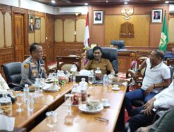Baru Pulang Berobat, Mualem Langsung Rapat Bahas Potensi Hujan Lebat di Aceh