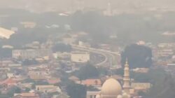 Kabut Asap Selimuti Banda Aceh, Wali Kota Didesak Pertimbangkan Sekolah Daring