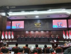 MK Tolak Gugatan Denny Indrayana Cs, Gibran Tetap Wapres Meski tak Punya Ijazah SMA